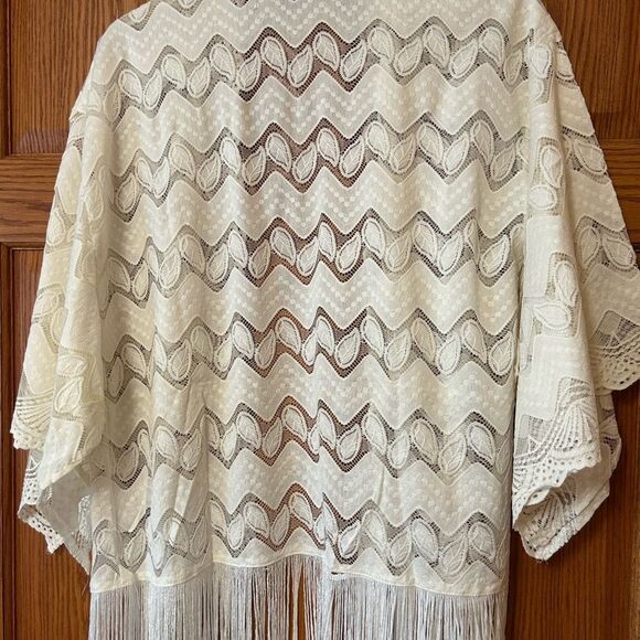Roaman’s size 12 ivory white cover up lace fringe trim never worn - Picture 2 of 7
